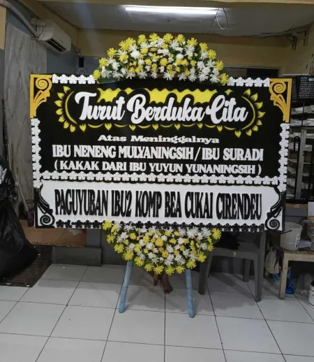 Papan Bunga Duka Guntur